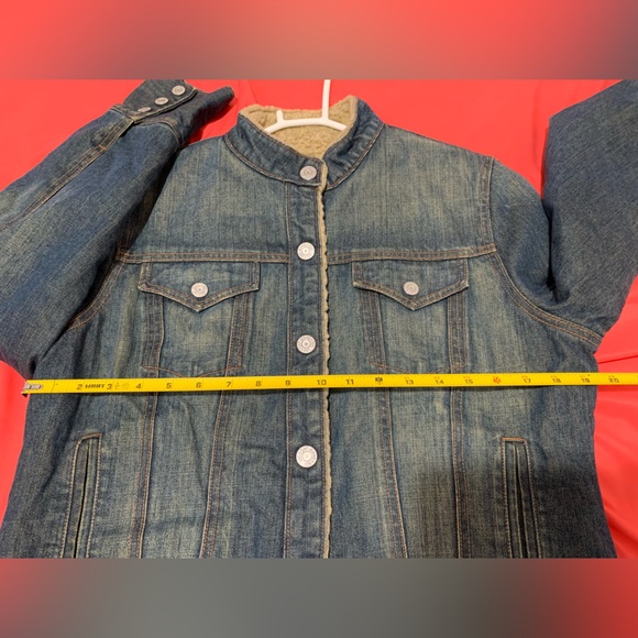 EUC GAP denim jacket - Picture 6 of 8